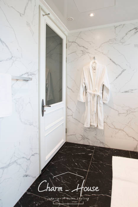 이스트팰리스 55평, CHARM_HOUSE CHARM_HOUSE Modern Bathroom