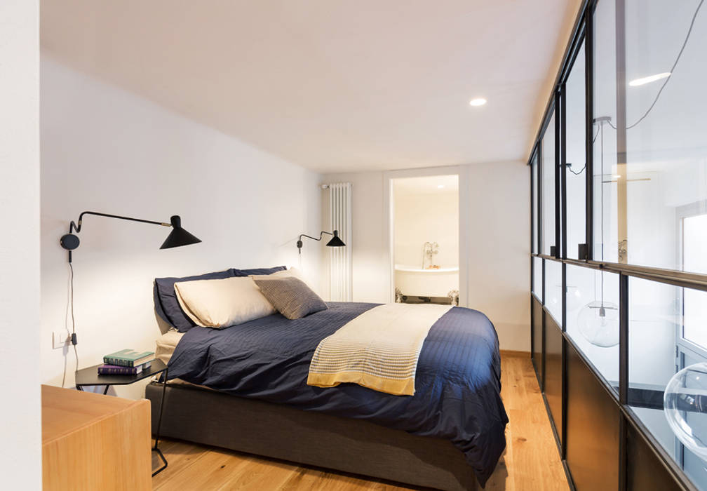 LOFT N, NOMADE ARCHITETTURA E INTERIOR DESIGN NOMADE ARCHITETTURA E INTERIOR DESIGN غرفة نوم