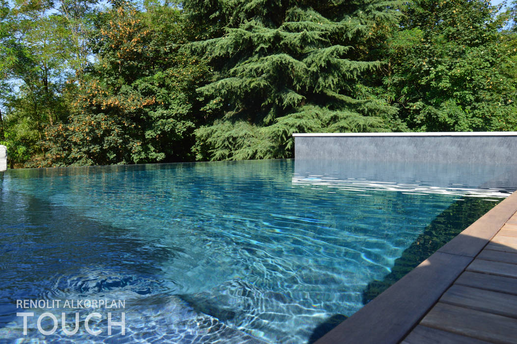 ​Piscina revestida con membrana armada RENOLIT ALKORPLAN TOUCH Elegance. RENOLIT ALKORPLAN piscina,piscina de jardín,piscina exterior