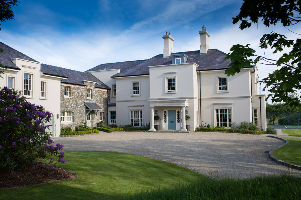 Mixing the Old and New: Irish Manor House , Thompson Clarke Thompson Clarke منازل