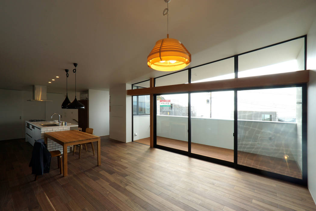 近藤晃弘建築都市設計事務所 Scandinavian Style Living Room Wood White Homify