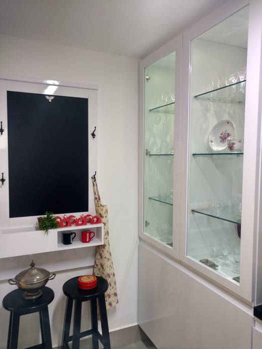 Cozinha Branca Por Casa Dos Armarios Moderno Mdf Homify