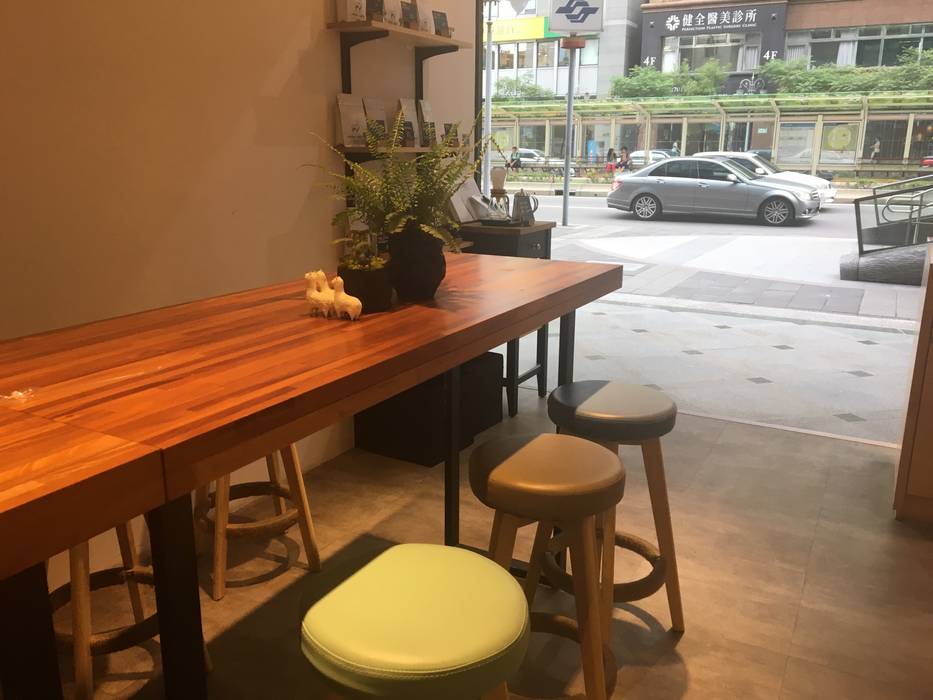 諾馬連鎖咖啡廳 信義店, 捷士空間設計 捷士空間設計 餐廳