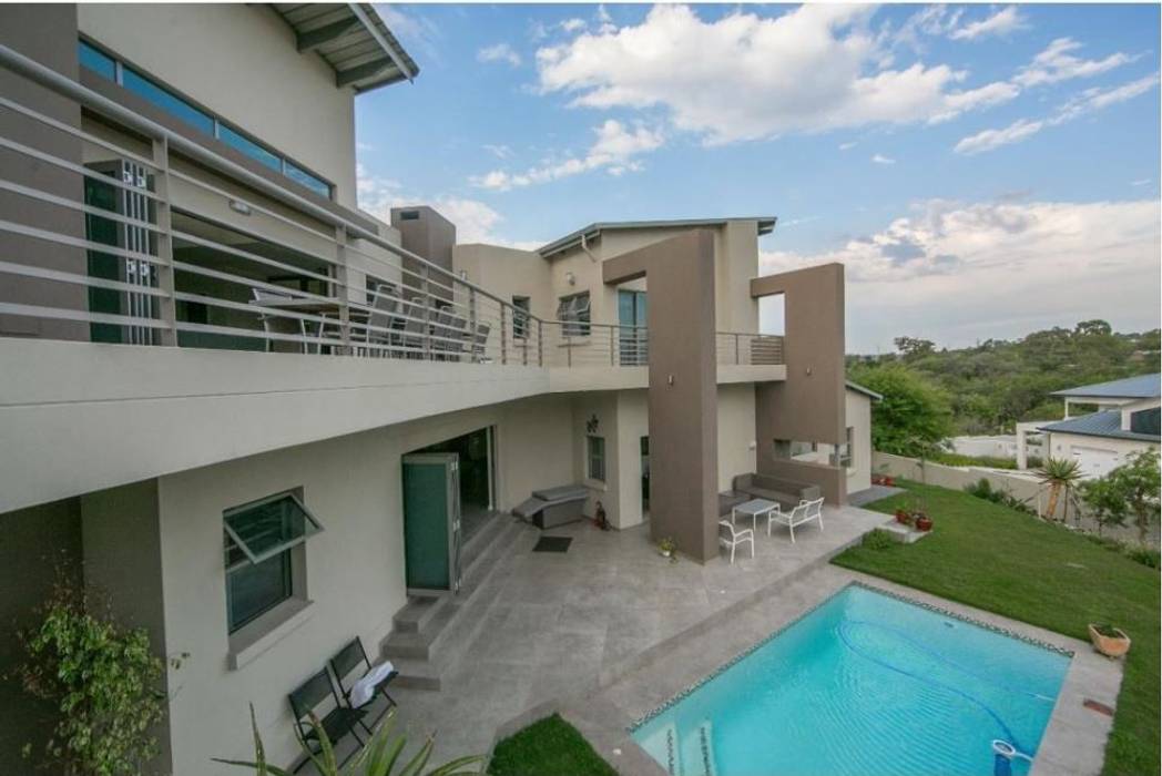 Private Residence, Helderfontein Estate, Fourways, South Africa, Gelding Construction Company (PTY) Ltd Gelding Construction Company (PTY) Ltd Casas de estilo moderno