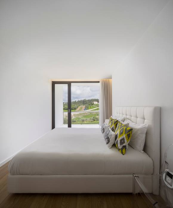 Contaminar Vidigal Quartos minimalistas por CONTAMINAR Minimalista