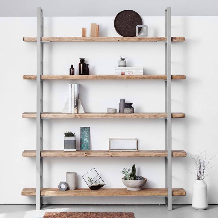 Unikate Eichen- und Bauholzträume, FraaiBerlin GmbH FraaiBerlin GmbH Living room Iron/Steel Shelves