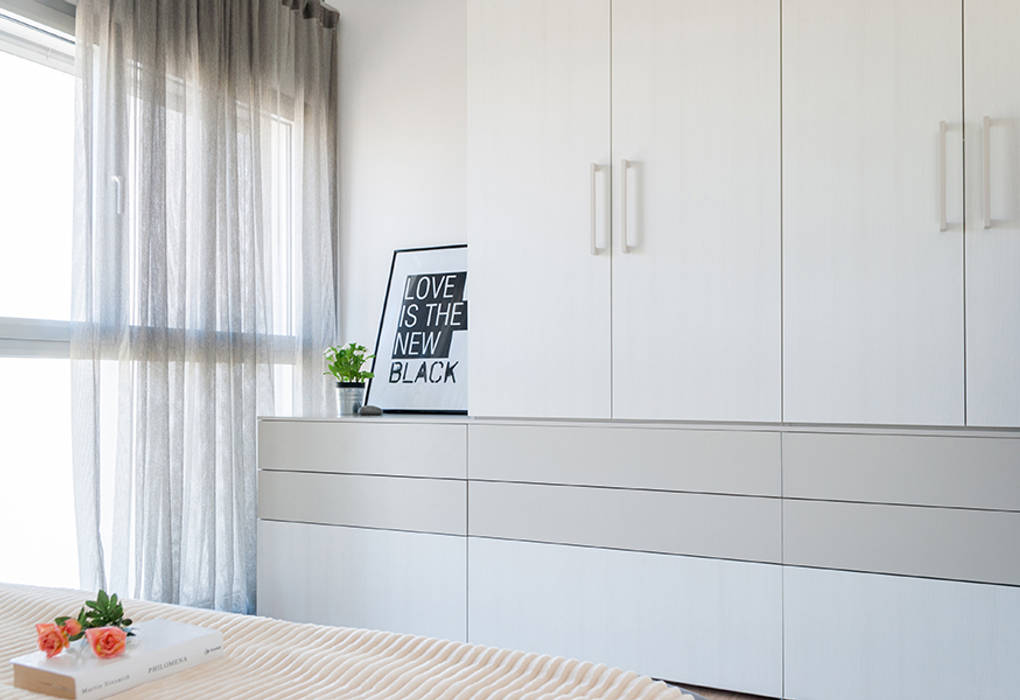 Interior Design | Quadrilocale ad Origgio, Made with home Made with home Minimalist bedroom