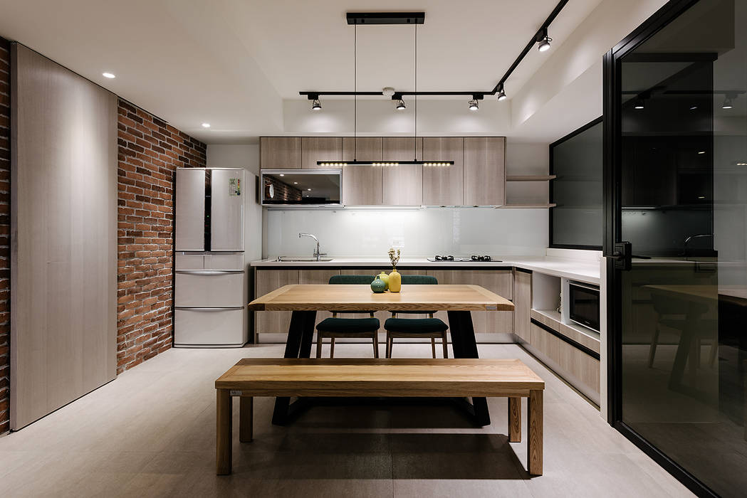 永和江宅, 隹設計 ZHUI Design Studio 隹設計 ZHUI Design Studio Cocinas de estilo ecléctico