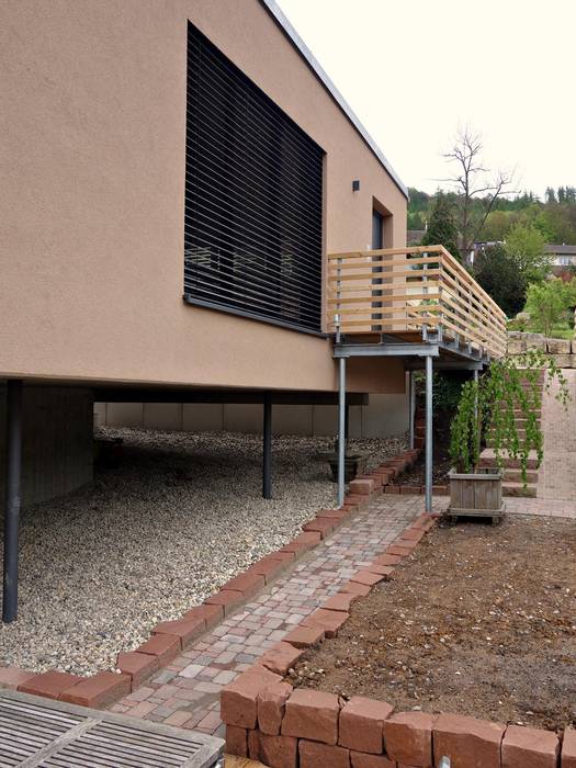 Modern Balcony Veranda Terrace By R M P Architekten Und
