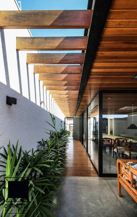 CASA ATS, Cornetta Arquitetura Cornetta Arquitetura Jardines modernos