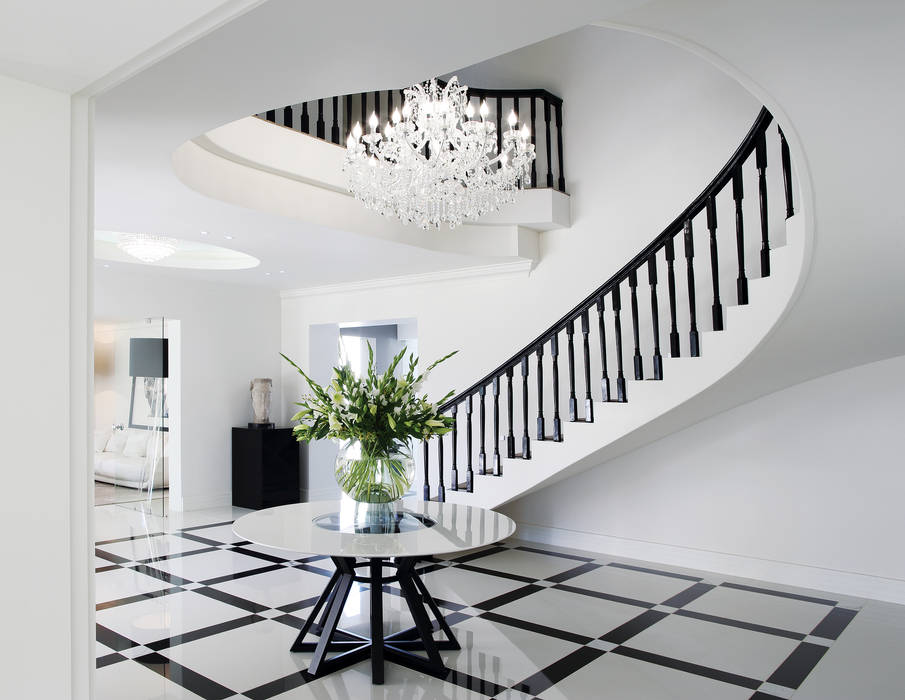 Sandhurst home, Casarredo Casarredo Modern Corridor, Hallway and Staircase Accessories & decoration
