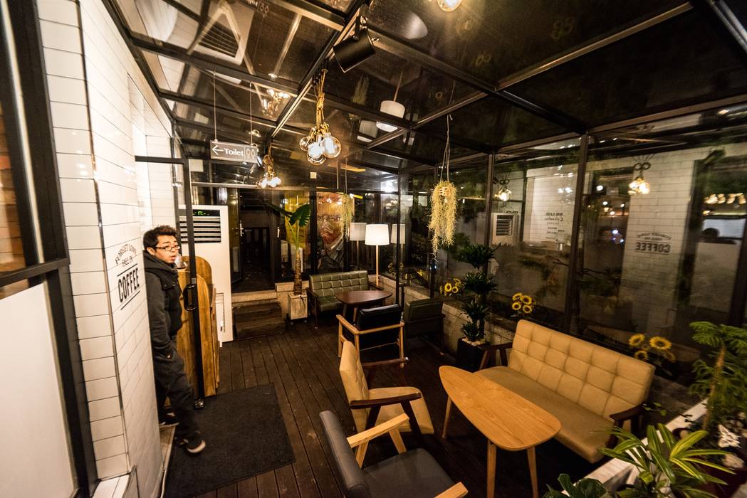 CHEFRUN 논현역 인테리어, im100 communications im100 communications Commercial spaces Gastronomy