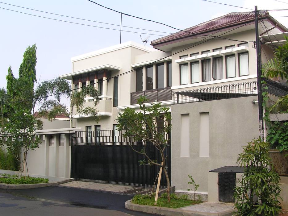 Jaspal House in Kemang, Evolver Architects Evolver Architects