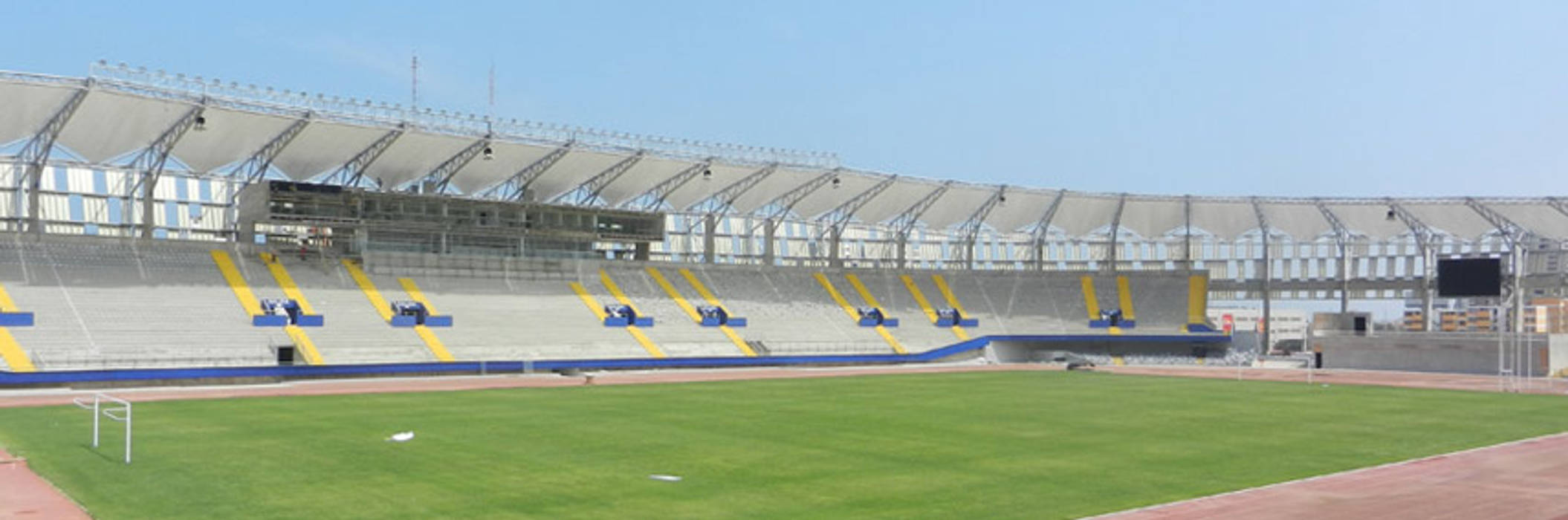 Estadio Antofagasta, Espacio Cubierto Espacio Cubierto Commercial spaces Stadiums