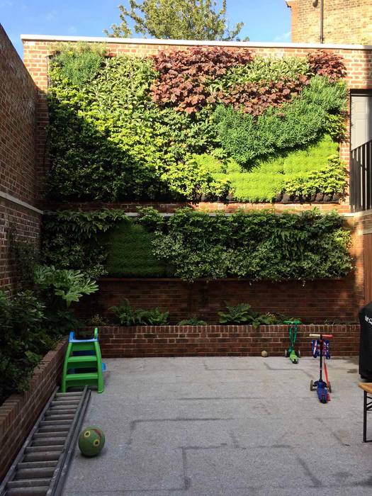 Living wall completed Jane Harries Garden Designs living wall,green wall