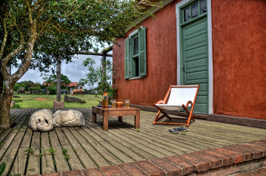 Fazenda Palmares - Ampliação, CABRAL Arquitetos CABRAL Arquitetos Casas de estilo rural Madera maciza Multicolor