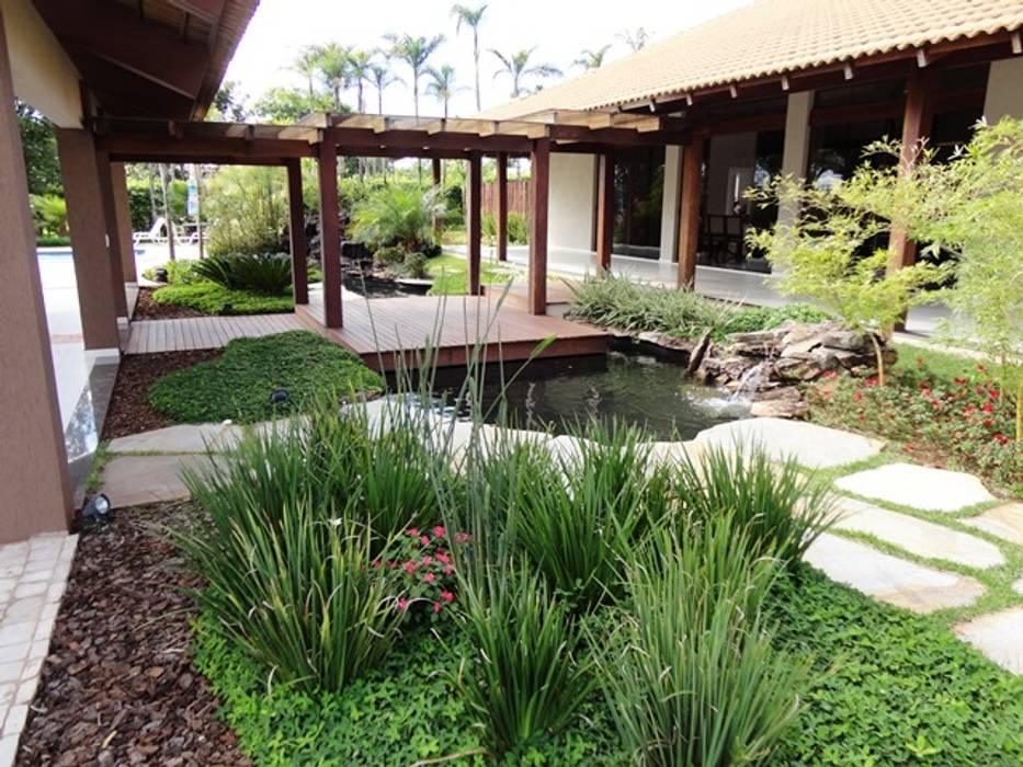 Casa de Campo, Guilherme Elias Arquiteto Guilherme Elias Arquiteto Country style garden