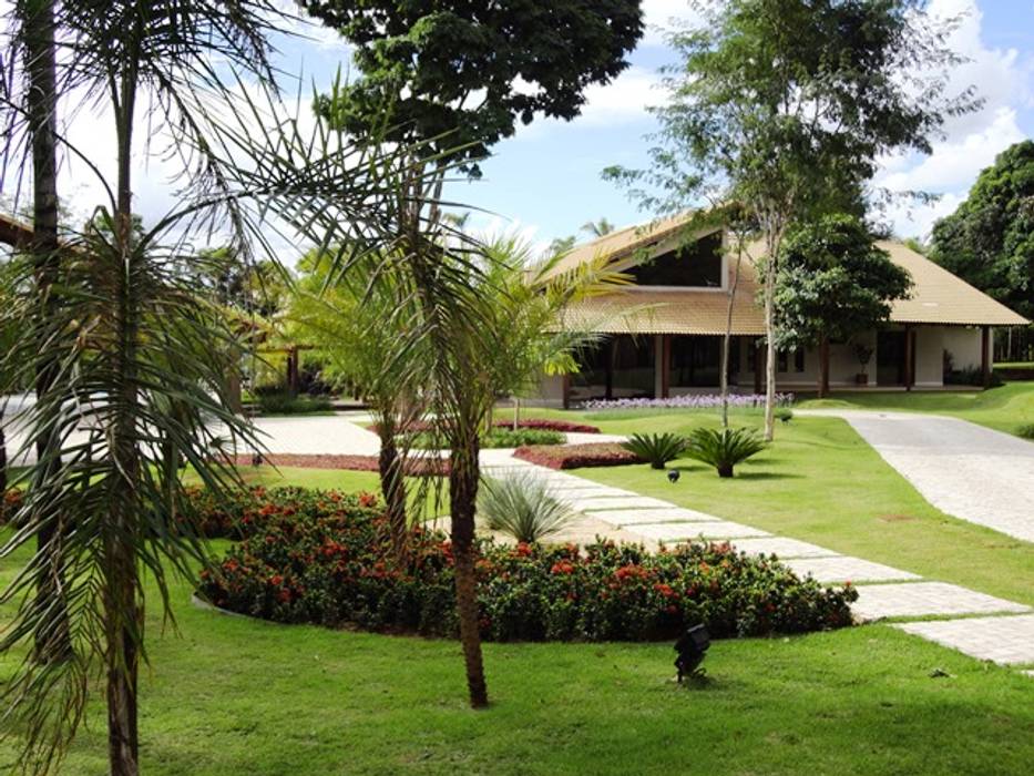 Casa de Campo, Guilherme Elias Arquiteto Guilherme Elias Arquiteto Country style garden