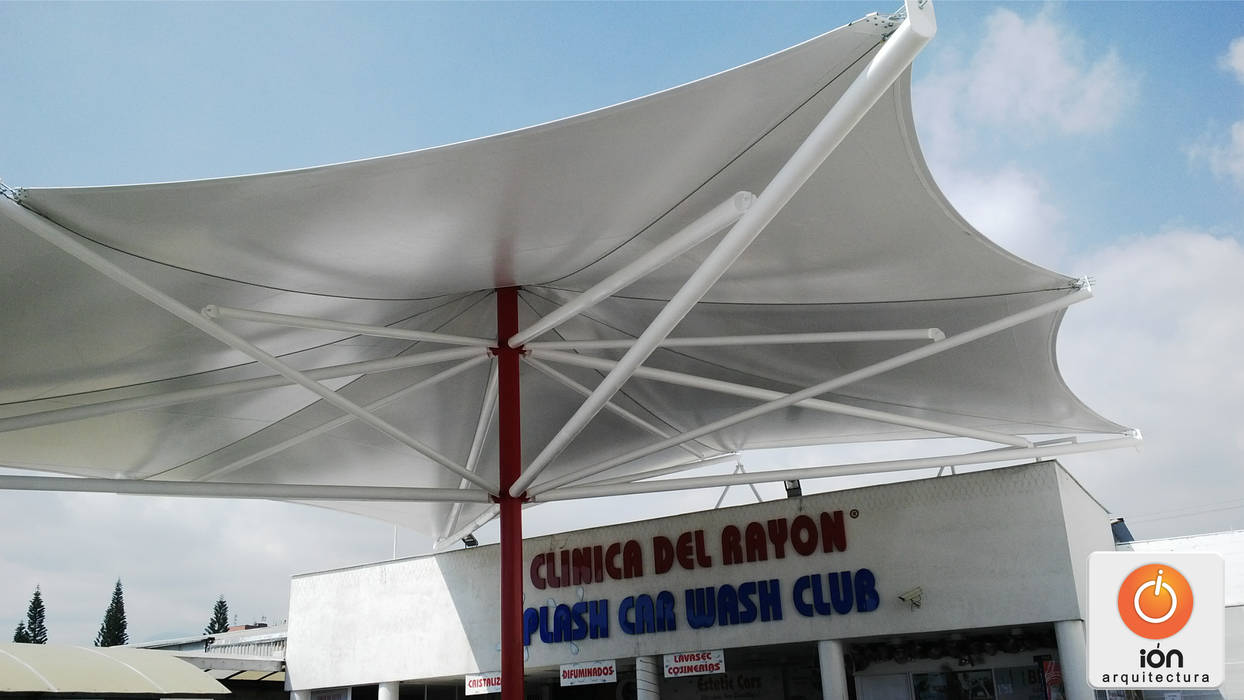 PARASOL CAR WASH CLINICA DEL RAYON / Cali, ION arquitectura SAS ION arquitectura SAS Espaços comerciais Concessionárias