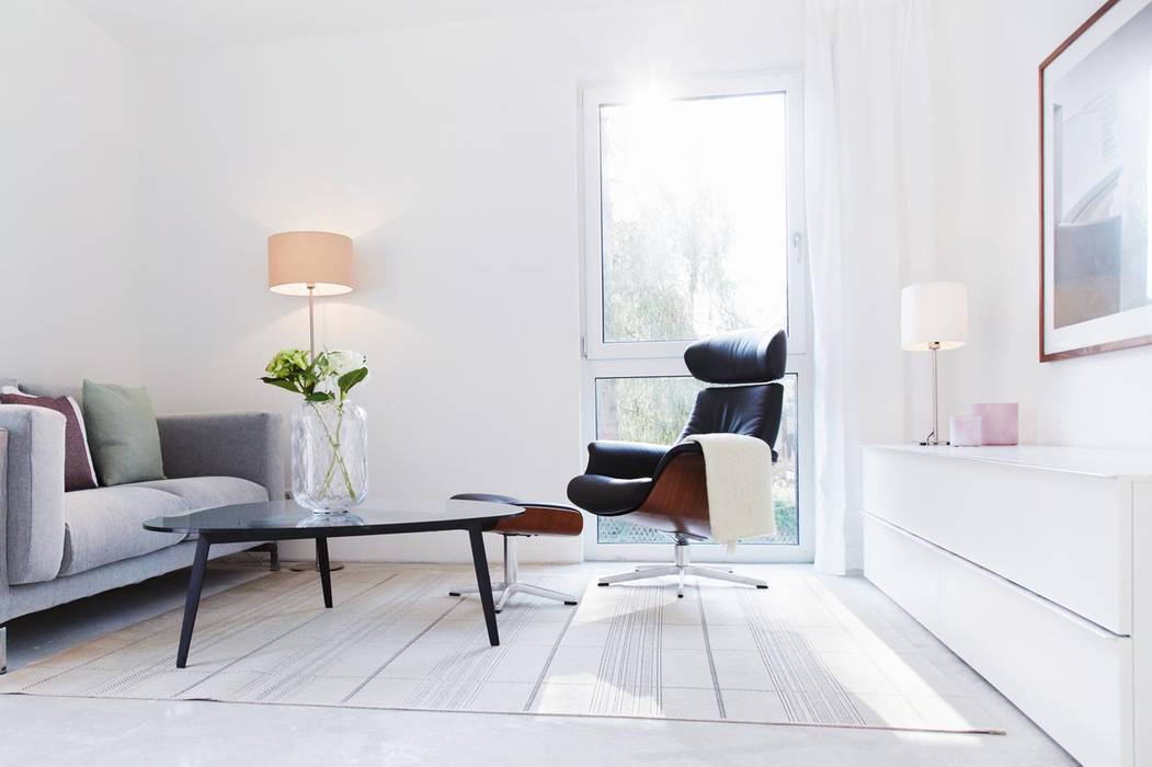 Wohnzimmer Home Staging Bavaria Moderne Wohnzimmer Sofas und Sessel