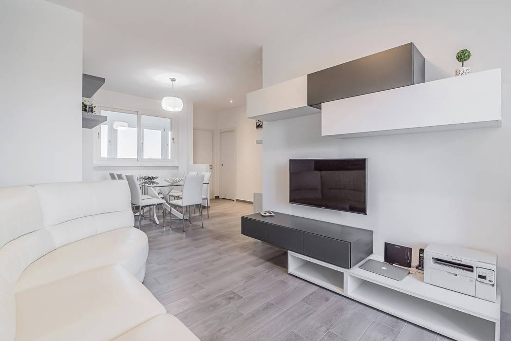 Ristrutturazione appartamento di 82 mq a Milano, San Siro, Facile Ristrutturare Facile Ristrutturare Вітальня
