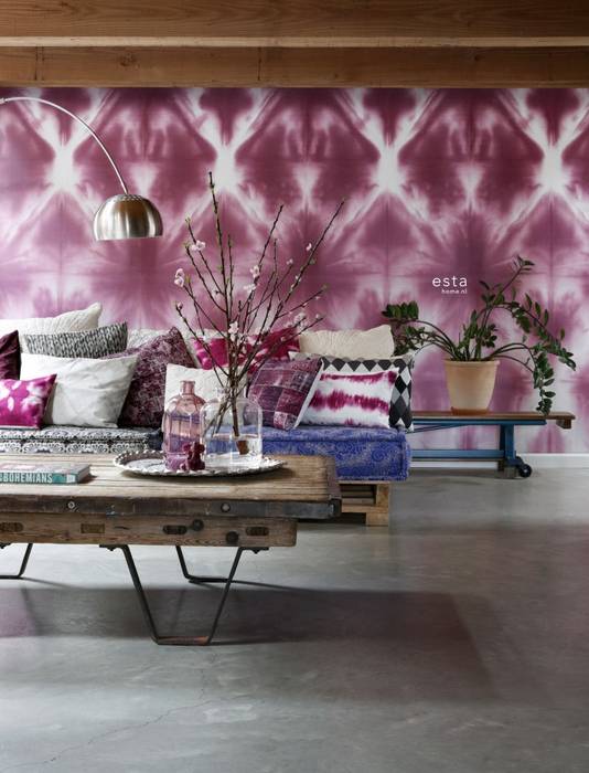 fotobehang tie-dye shibori motief intens fuchsia roze ESTAhome.nl Mediterrane muren & vloeren behang,wallpaper,fotobehang,mural,roze,oosters,lounge,ibiza,tiedye,shibory,woonkamer,livingroom,Behang