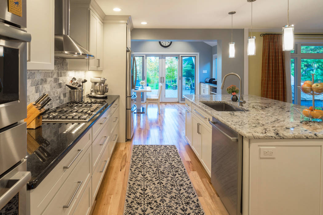 White Shaker Kitchen with Island Main Line Kitchen Design Classic style kitchen Granite