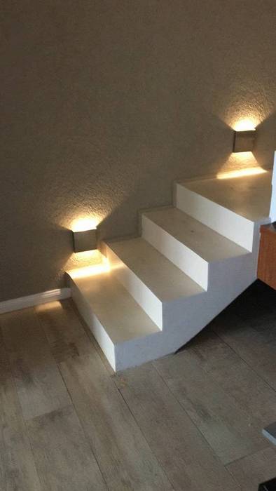 Aplique bidirecciona para interior, Iluminacion creativa. Iluminacion creativa. Pasillos, vestíbulos y escaleras modernos
