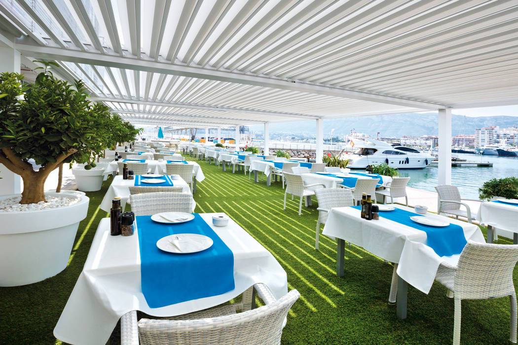 Pérgolas bioclimáticas Saxun en puerto deportivo, Saxun Saxun Commercial spaces Event venues