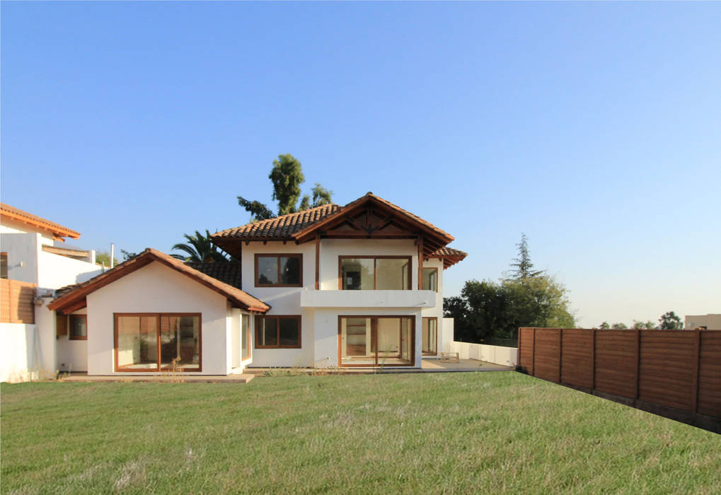 Casa A Carvallo & Asociados Arquitectos Casas de estilo colonial Casa Chilena