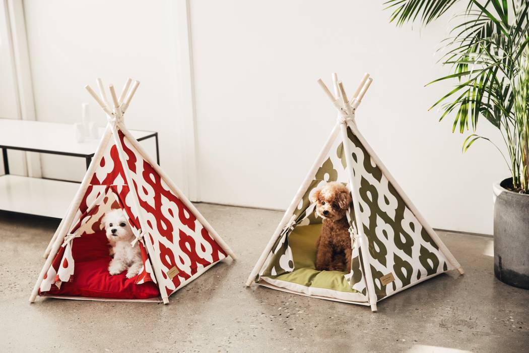 반려동물 가구 Pet Furniture – TEEPEE TENT, HUTS & BAY HUTS & BAY Commercial spaces Commercial Spaces