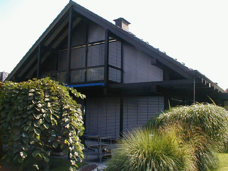 Classic Style Houses By Mester Fenster Rollladen Markisen