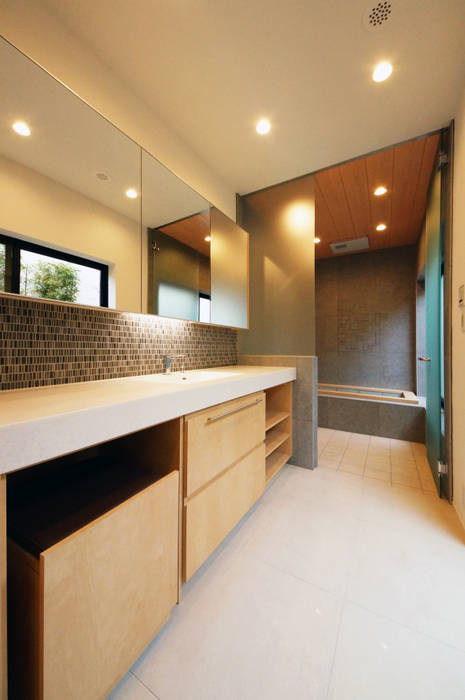 庭を楽しむ家, TERAJIMA ARCHITECTS／テラジマアーキテクツ TERAJIMA ARCHITECTS／テラジマアーキテクツ Modern bathroom