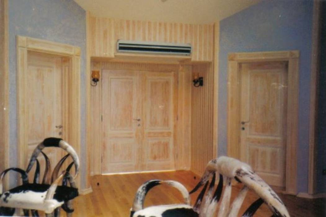 Kapı, Erim Mobilya Erim Mobilya Puertas de madera Madera maciza Multicolor