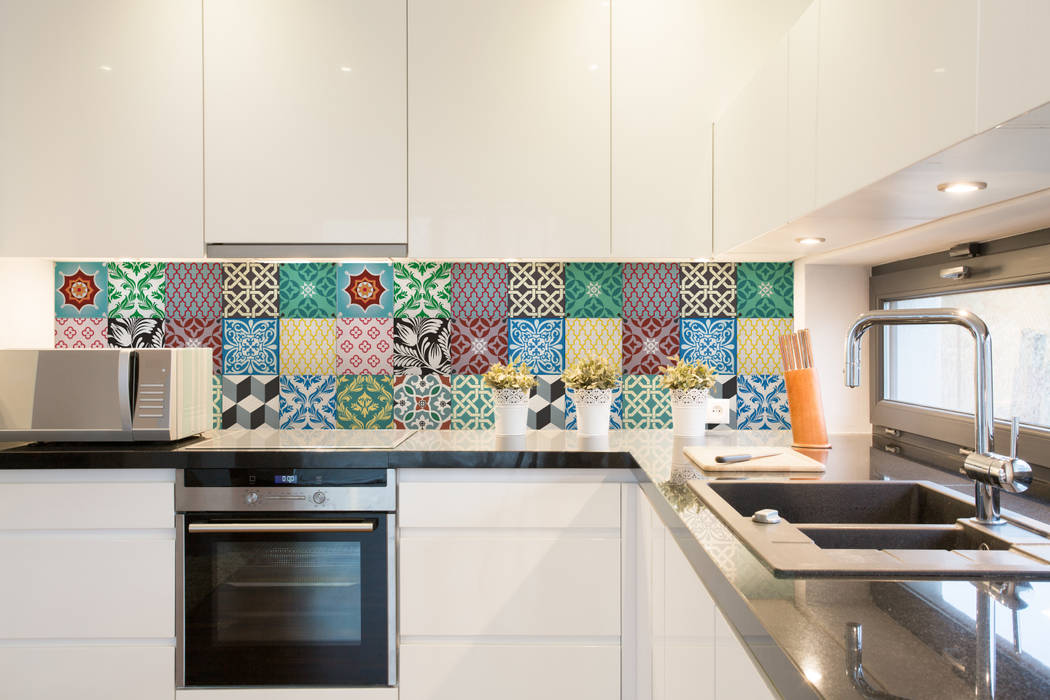 Mosaic tile wall stickers, Turquoise Turquoise Cocinas de estilo mediterráneo Accesorios y textiles