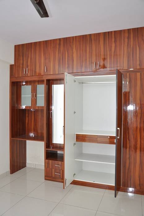 Cupboard Online Shopping homify Asian style bedroom Plywood wardrobe online