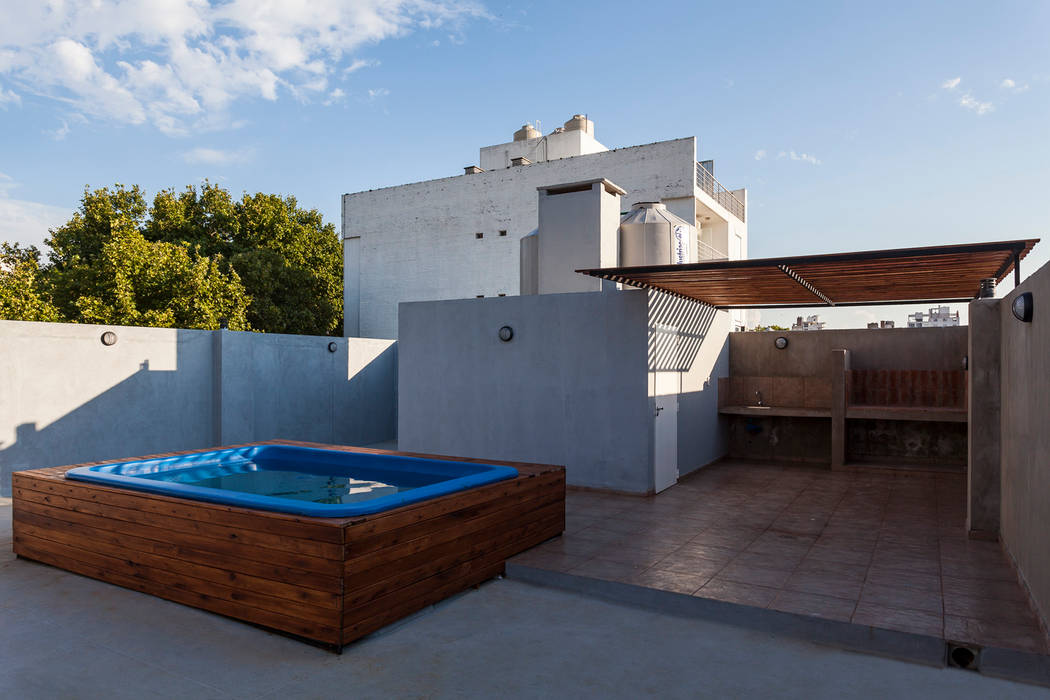 Edificio Tucumán, Garnerone + Ramos Arq. Garnerone + Ramos Arq. Modern terrace