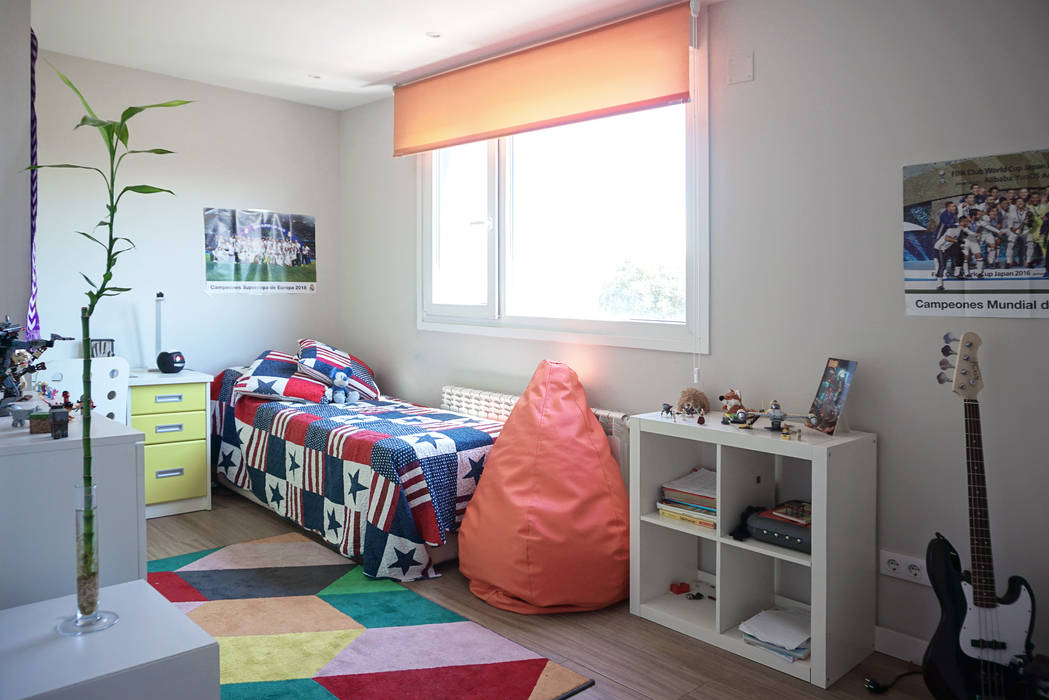 Dormitorio infantil en casa Cube 175 homify Dormitorios infantiles de estilo moderno