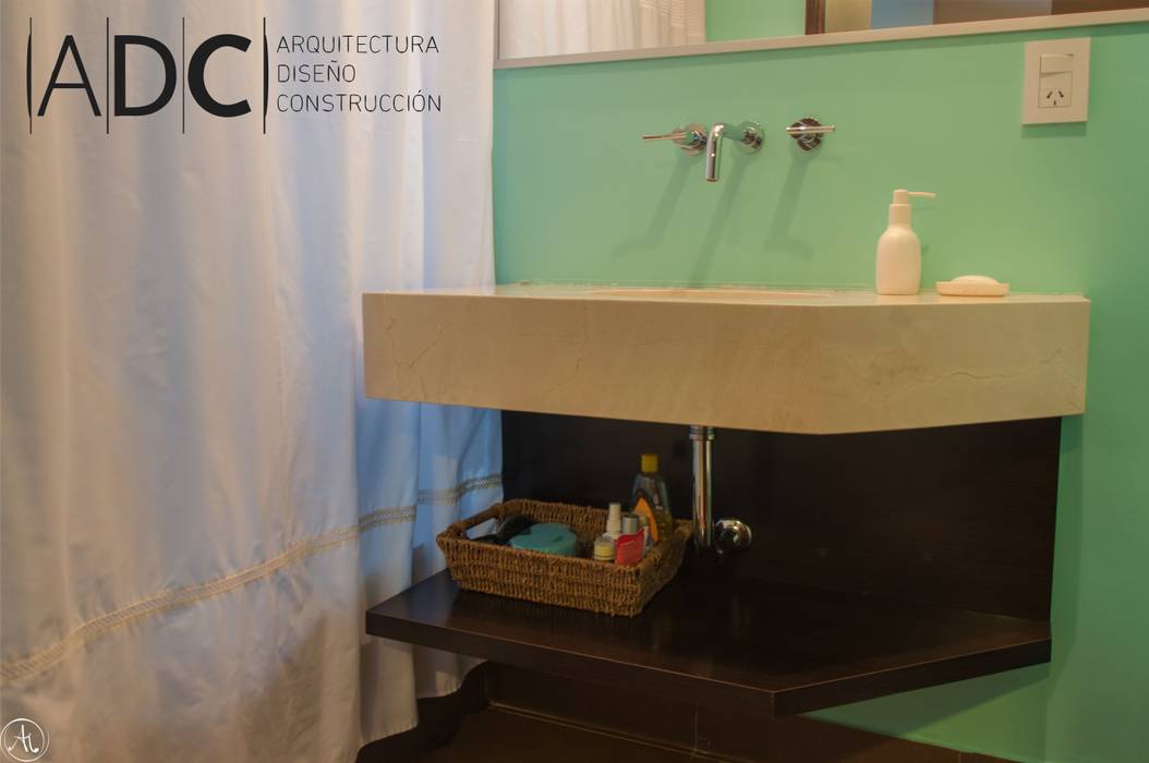 EQUIPAMIENTO A MEDIDA - BAÑO JUVENIL DIAZ GUERRA ESTUDIO Baños modernos Almacenamiento