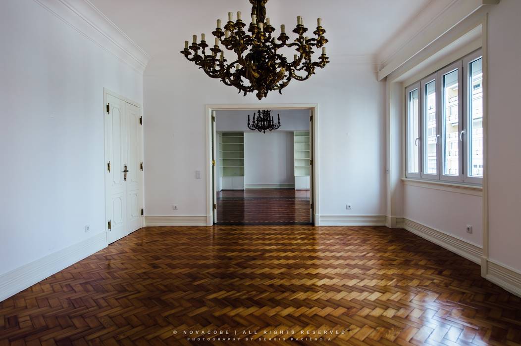 homify Eclectic style dining room