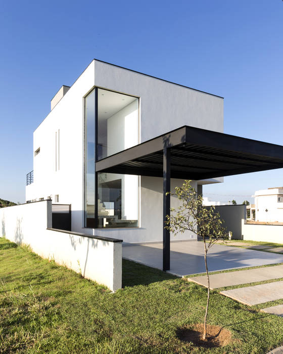 SG House, Taguá Arquitetura Taguá Arquitetura Minimalist house