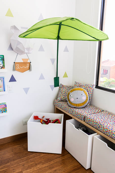 Cuarto de Martín Arango, Little One Little One Nursery/kid’s room