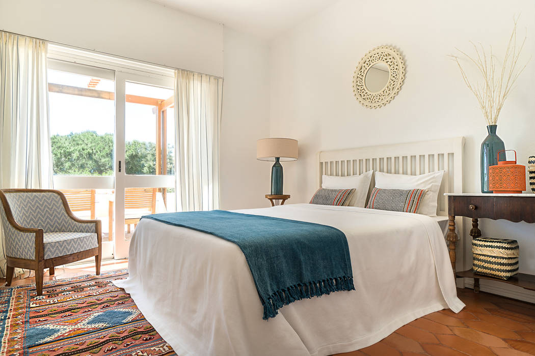 Eclectic style bedroom by The Interiors Online Eclectic