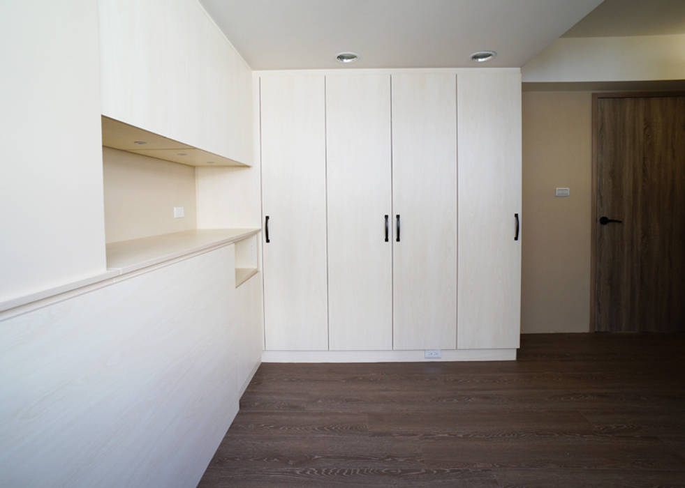 全室案例-台北市邵宅, ISQ 質の木系統家具 ISQ 質の木系統家具 Bedroom