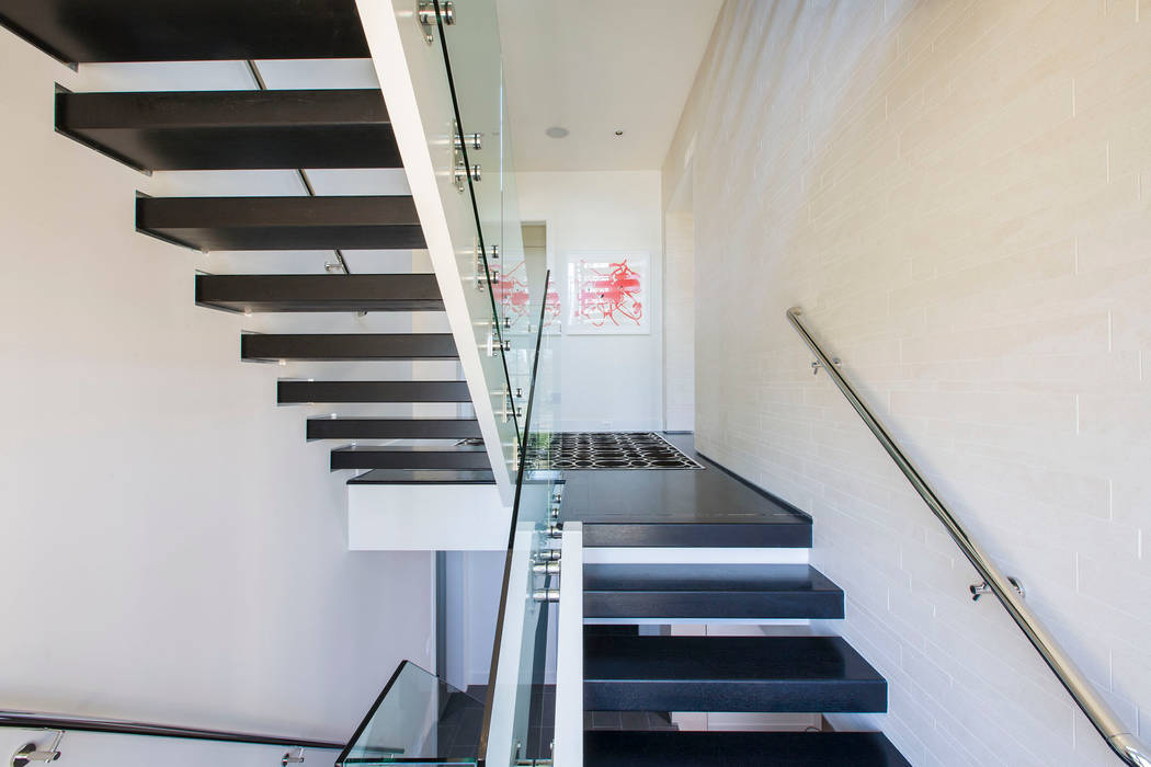 Craftsman Modern, FORMA Design Inc. FORMA Design Inc. Modern Corridor, Hallway and Staircase