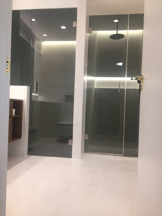 Nuñez de Balboa, DISIGHT DISIGHT Modern Bathroom