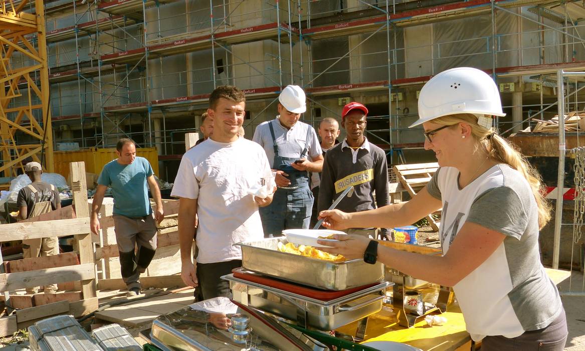 Free soup kitchen for workers Frey Gruppe