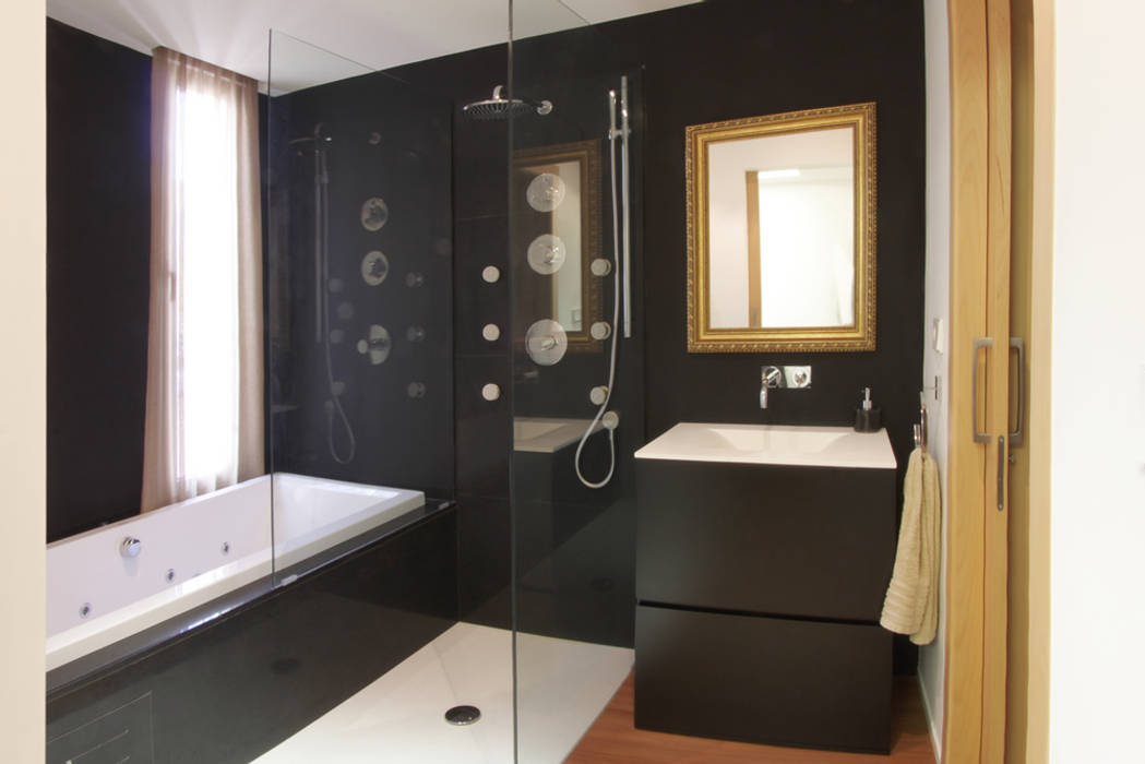 Baño Apartamento JM ATYCO Baños de estilo minimalista