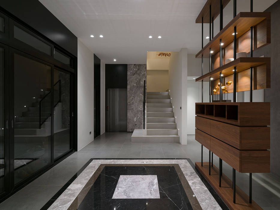House D 鄧宅, 構築設計 構築設計 現代風玄關、走廊與階梯
