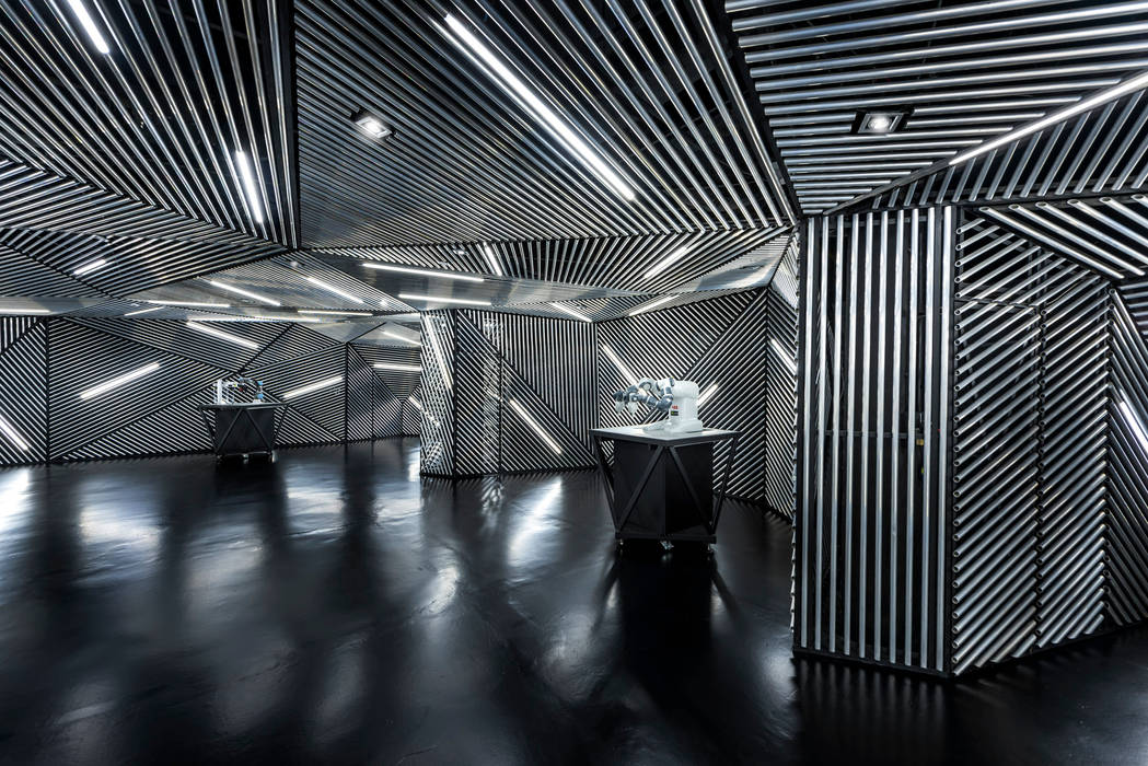 RACE Robotics Lab, MinistryofDesign MinistryofDesign Commercial spaces Offices & stores